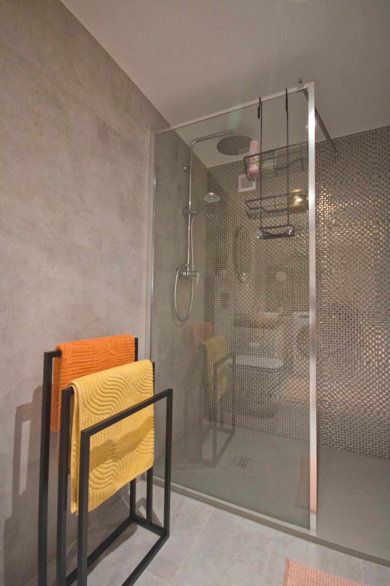 Comfort Przy Rynku Z Sauna, Klimatyzacja I Parkingiem Apartment Kielce